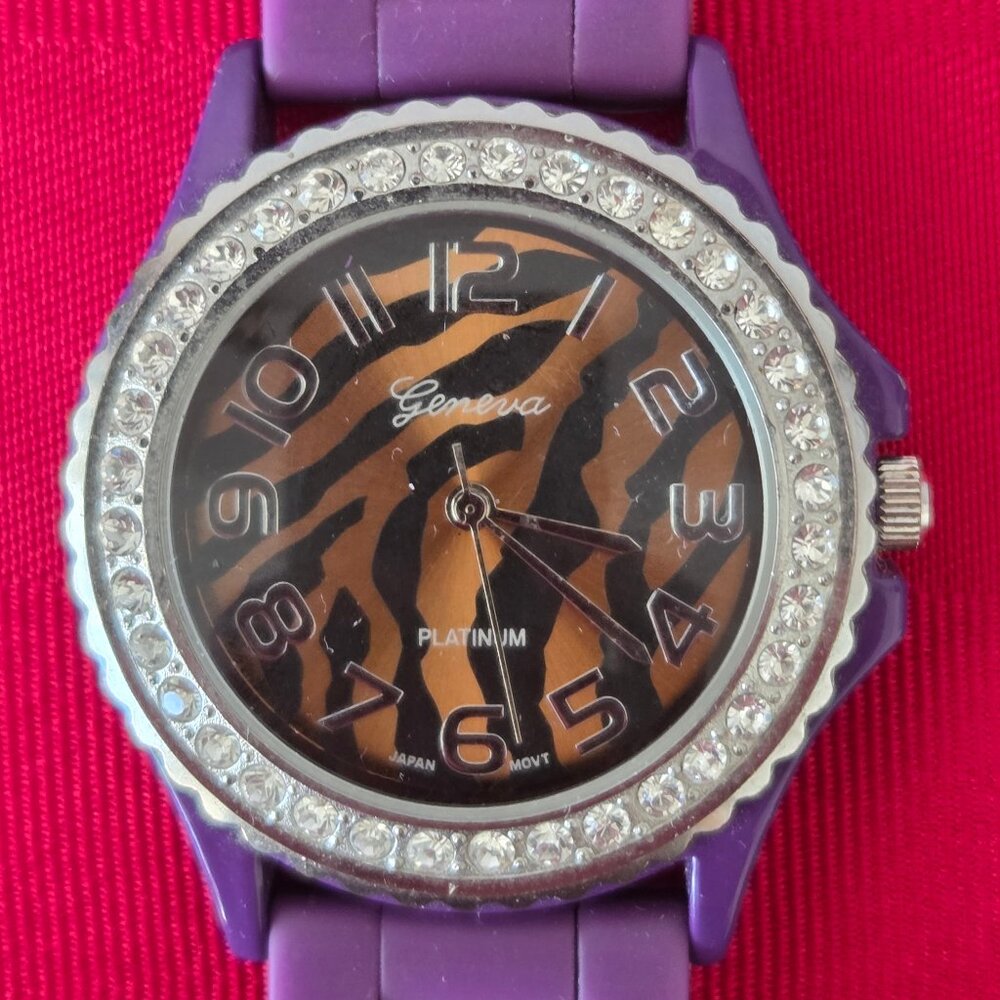 VINTAGE 1980'S, GENEVA PLATINUM SERIES FASHION WATCH!!!